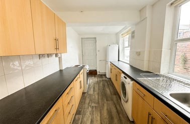 Springbank Road, Jesmond Vale, Newcastle - Image 2